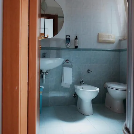 Hotel Acquario 3*